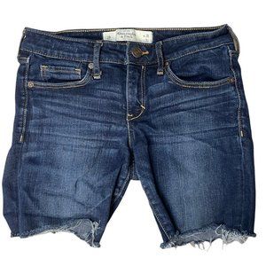 3/$30 ⭐️ ABERCROMBIE & Finch Cut Off Jean Shorts Size 2